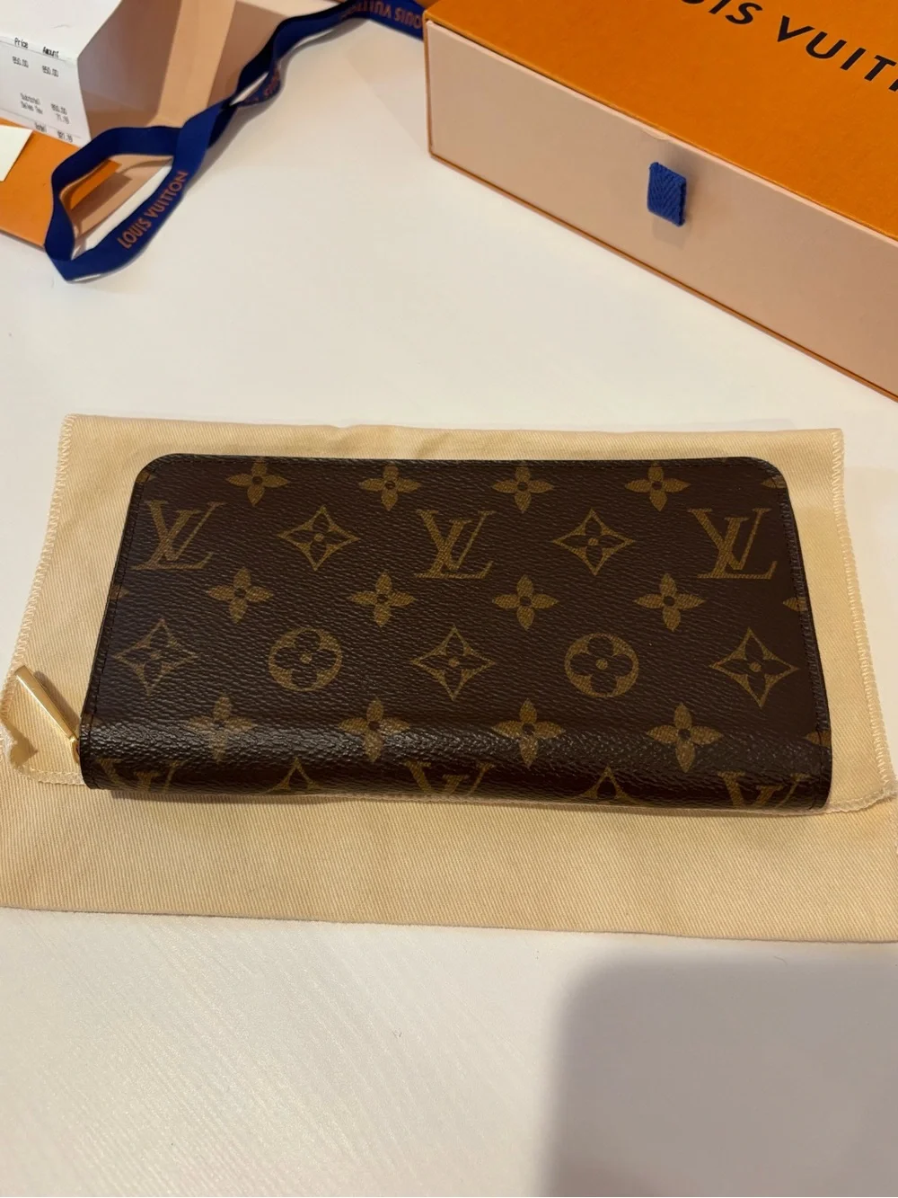 Louis Vuitton poppy sold